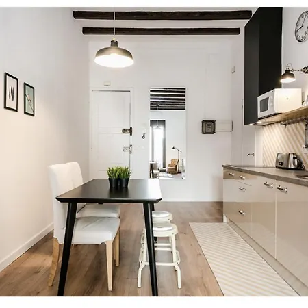 Lovely Design 4bed Close To Sagrada Familia *