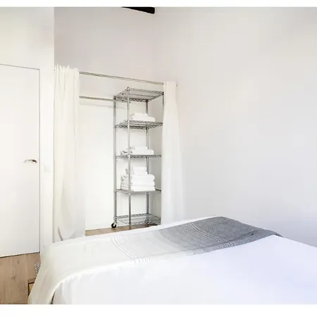 Lovely Design 4bed Close To Sagrada Familia