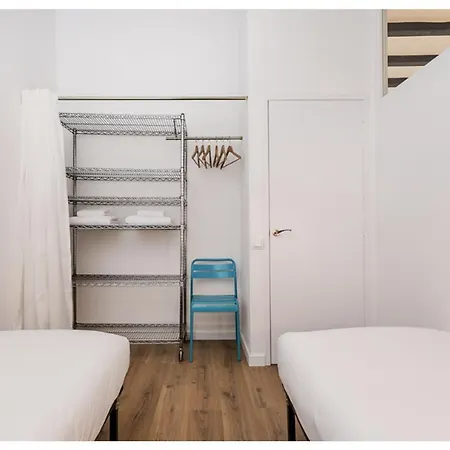 Apartment Lovely Design 4bed Close To Sagrada Familia *