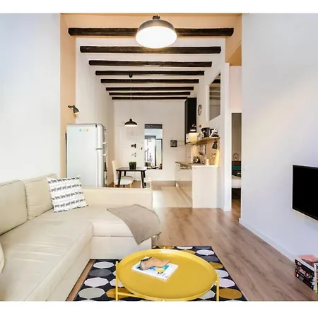 Lovely Design 4bed Close To Sagrada Familia *
